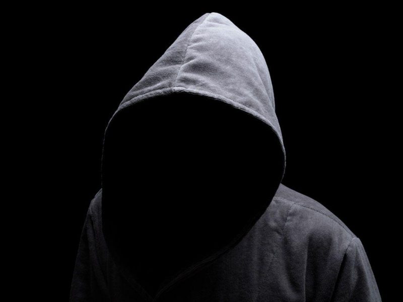 5. CRIMINALS AMONG CRIMINALS: The criminal cyber black market is plagued by ‘criminals’. That is, people who are trying to swindle those doing the real work. Rippers, as they are known, do not provide the goods or services they claim to. One estimate suggests 30% of sellers on the black market are rippers.