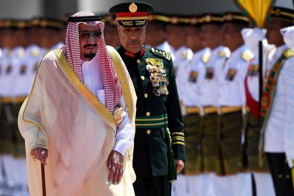 In pictures: Malaysia welcomes Saudi Arabia's King Salman - Arabian ...