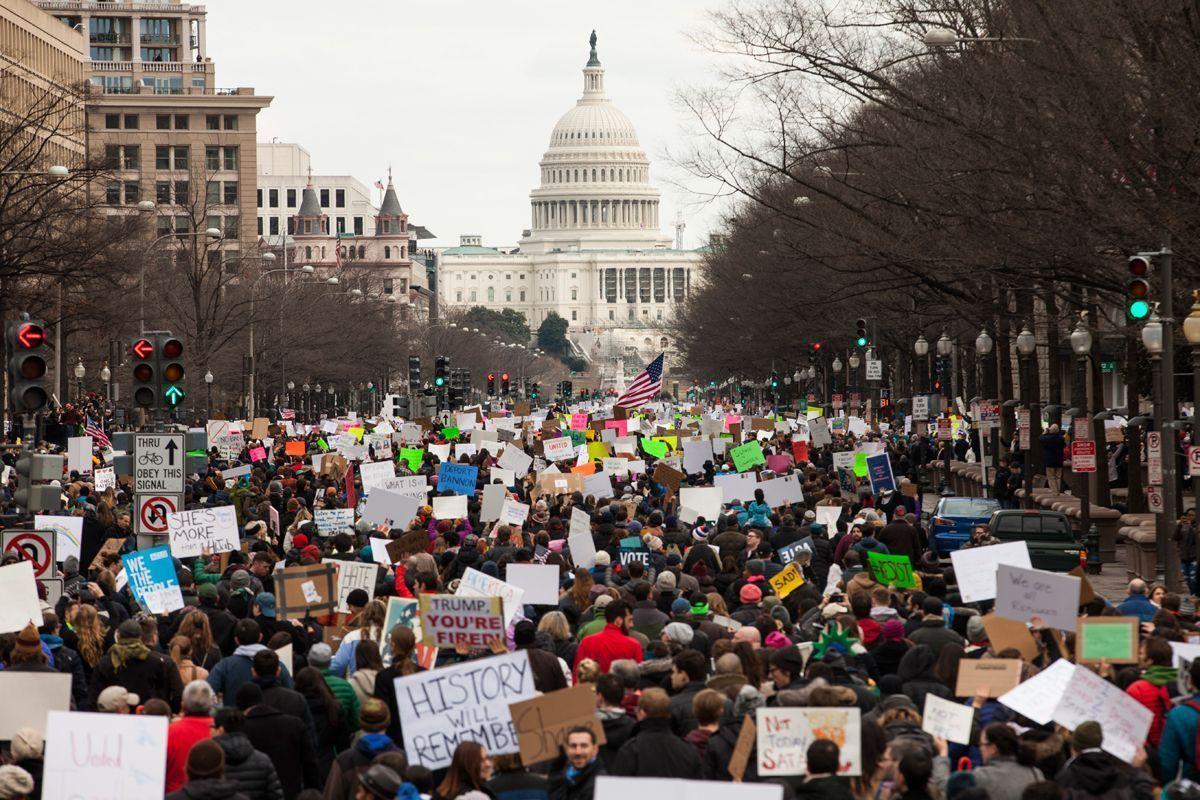 In pictures: Protests over Donald Trump's Muslim immigration ban across ...