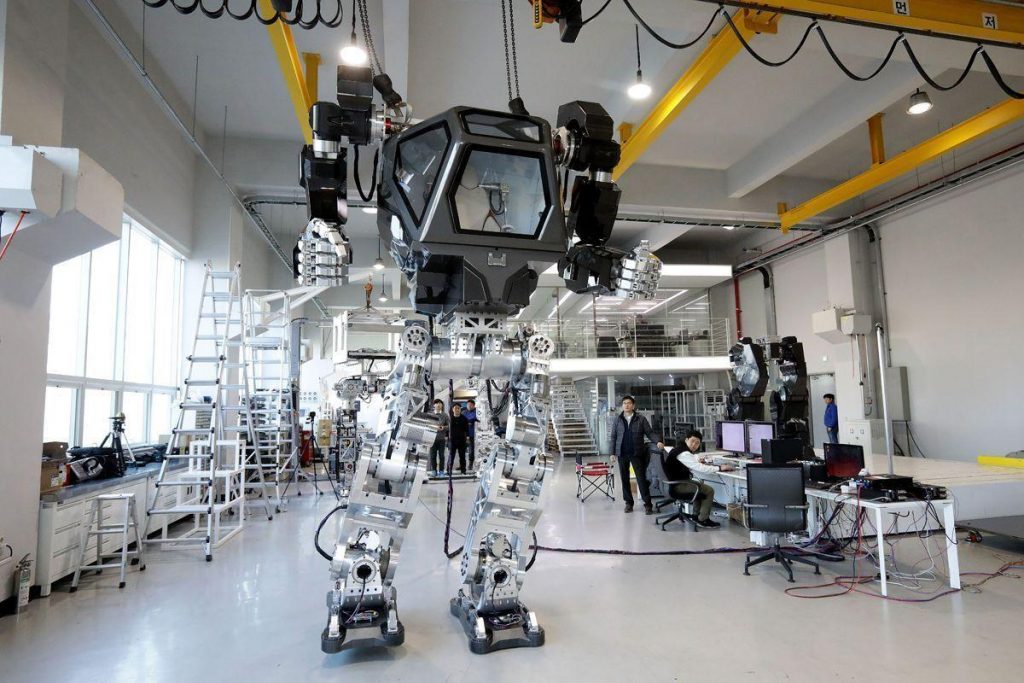 In pictures: Seoul-based robotics company builds a manned walking robot ...