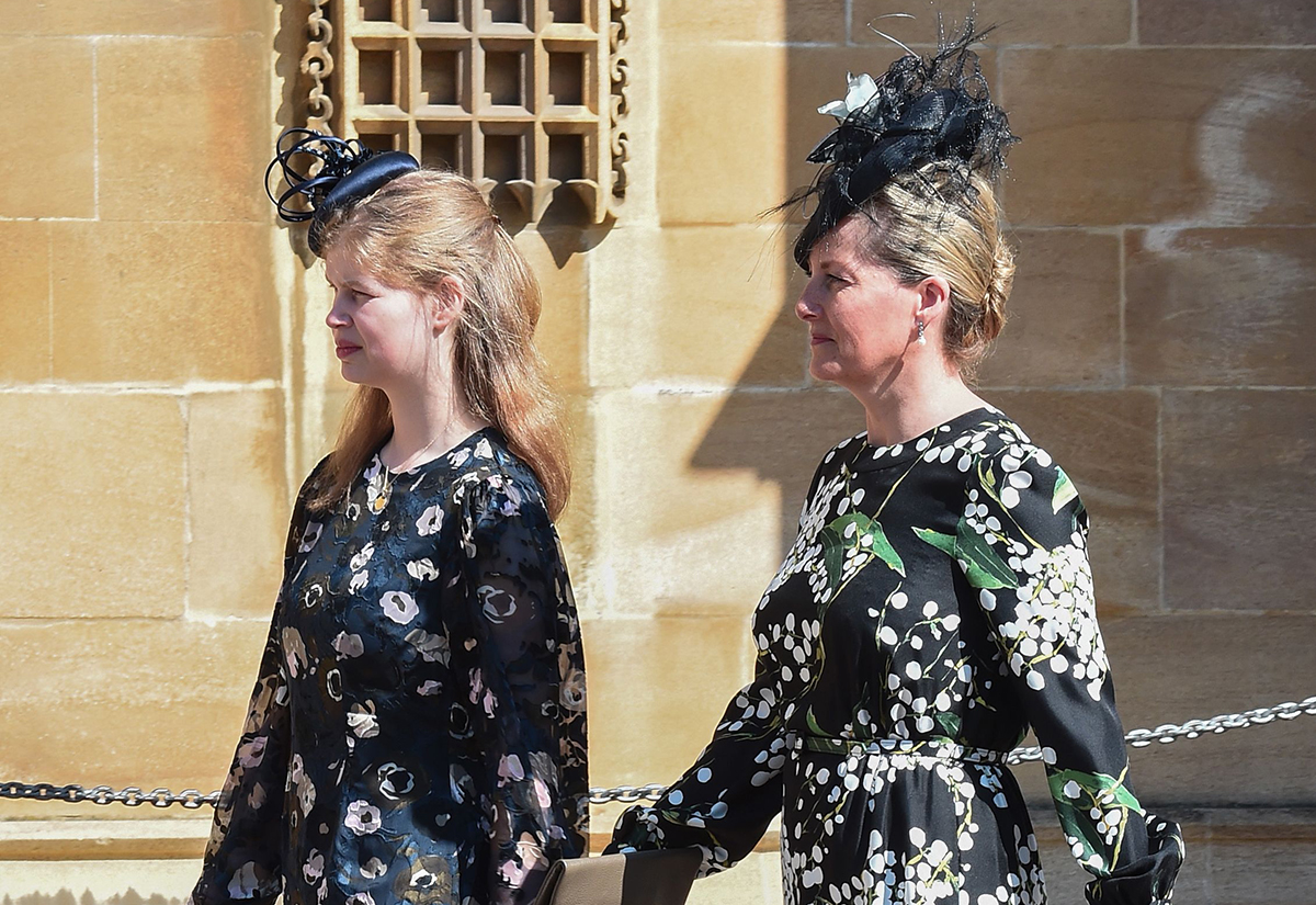 In pictures: British royal family celebrated Easter church service at ...