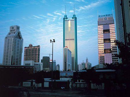 World's top ten tallest towers - Arabian Business: Latest News on the ...