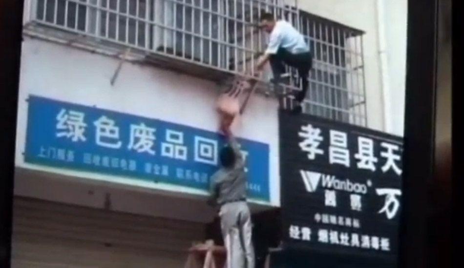 Girl Gets Head Stuck On Second Floor Railings In China Arabian Business