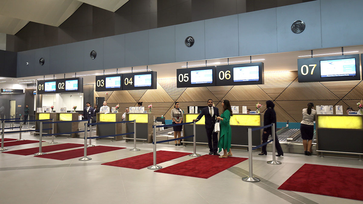 In Pictures Kuwait International Airports New Terminal 4 First Flight