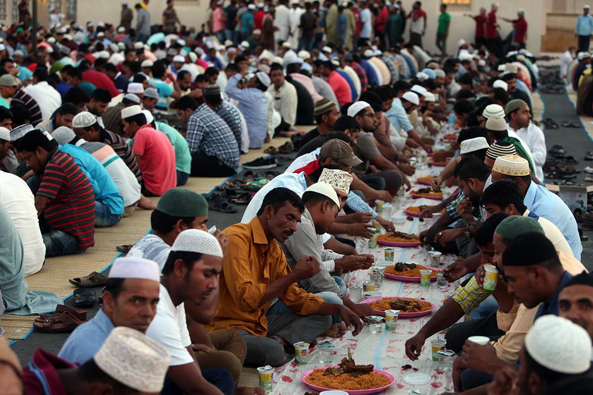 In Pictures Iftar Dinner During Islamic Holy Month Of Ramadan In Oman Arabian Business 