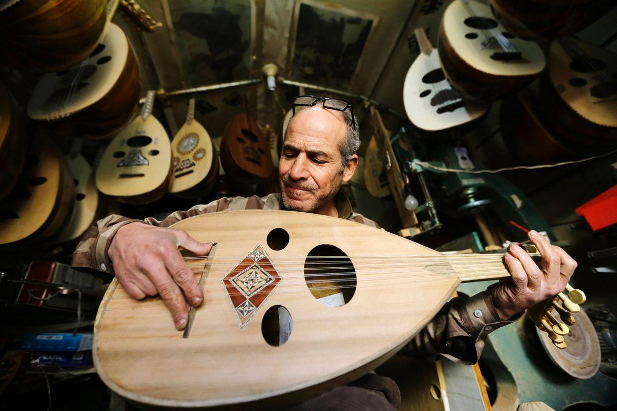 In pictures: Lute workshop in the old city of the Syrian capital ...