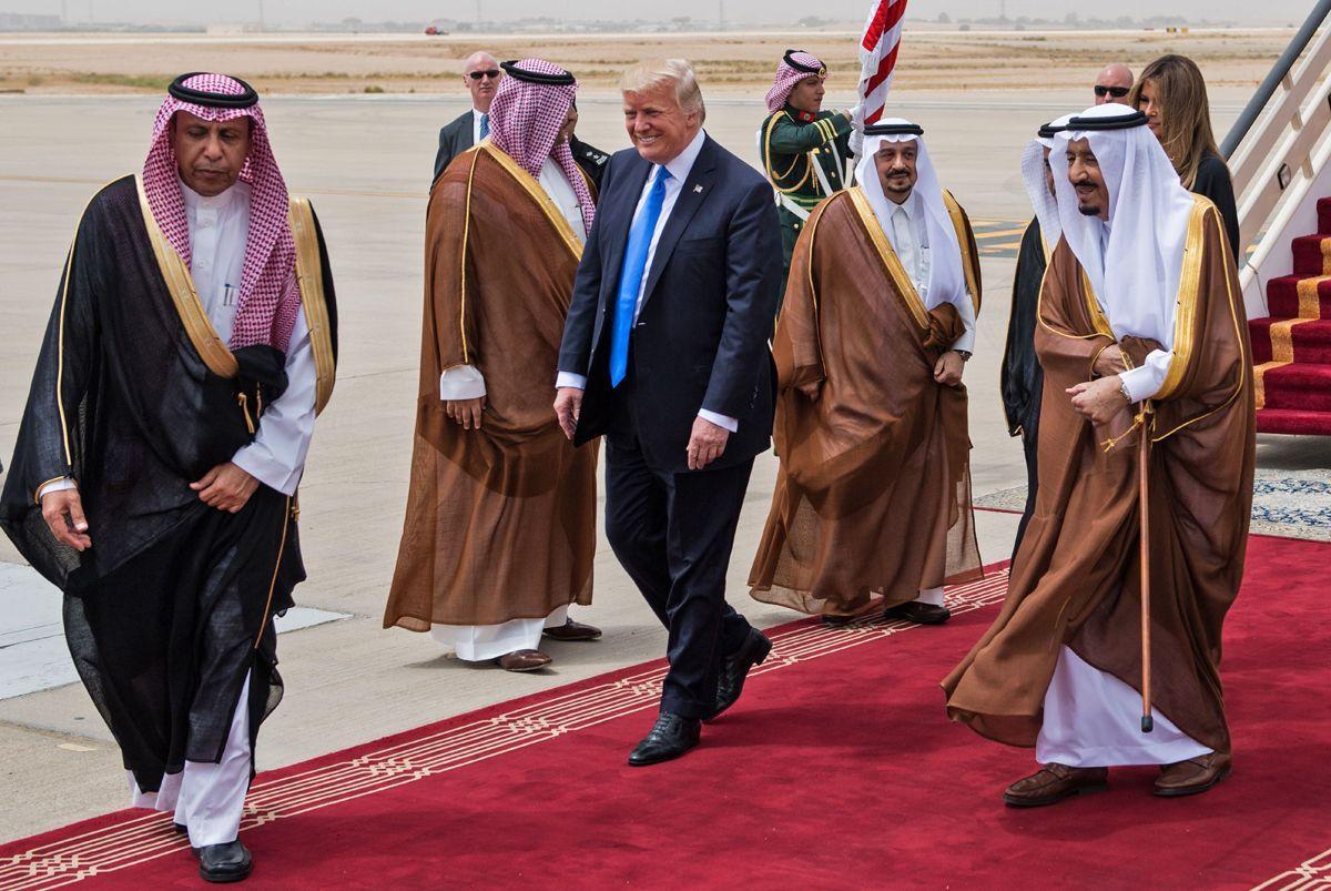 In Pictures: Trump In Saudi Arabia For First Overseas Trip - Arabian ...