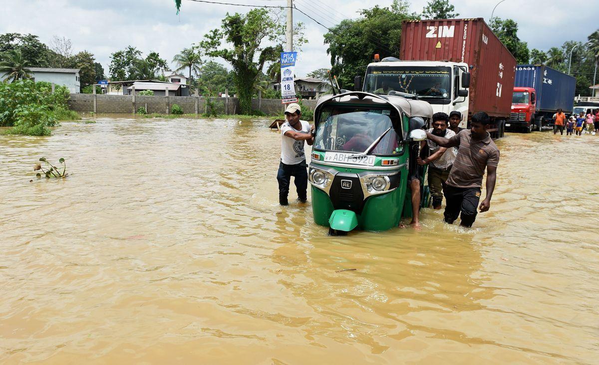 In Pictures: Sri Lanka Flood And Landslides Leaves More Than 100 Dead 