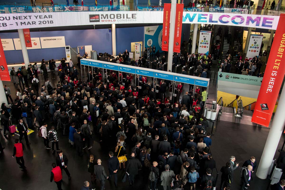 In Pictures: The World's Largest Tech Event Kicks Off In Barcelona ...