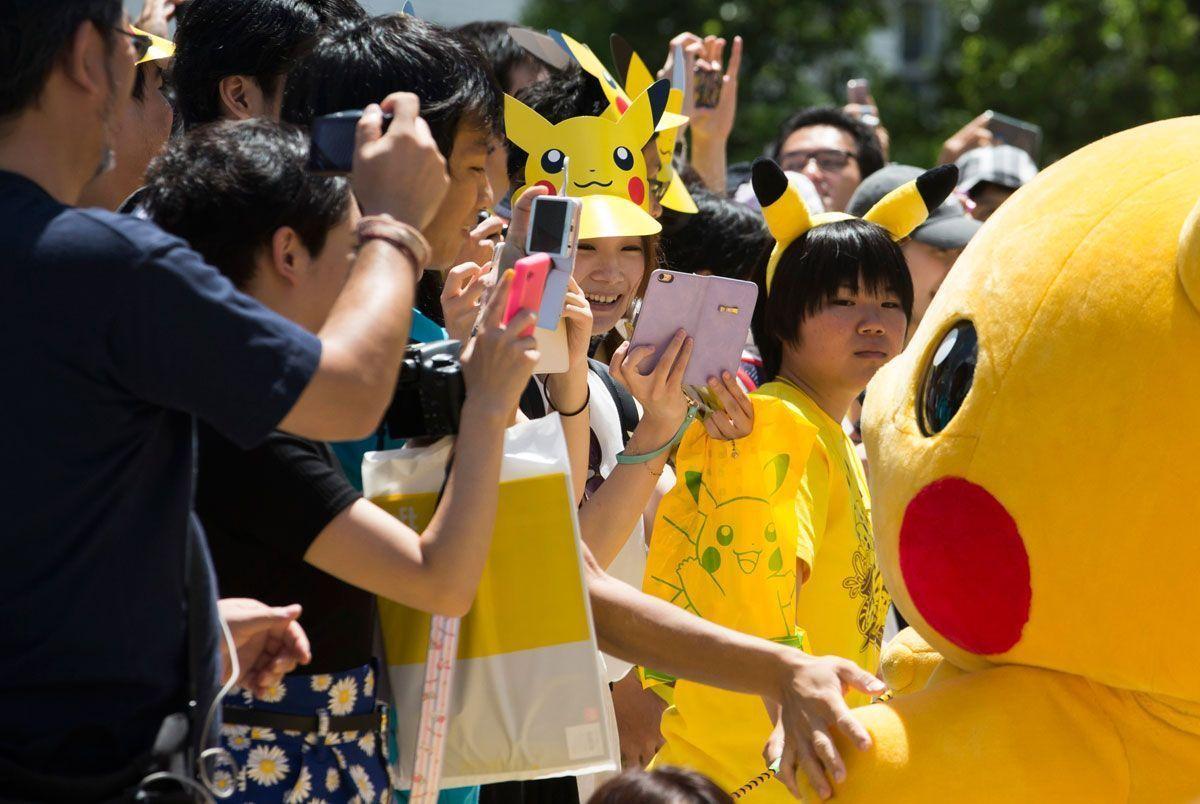 In Pictures Pikachu Outbreak Festival 16 In Yokohama Arabian Business