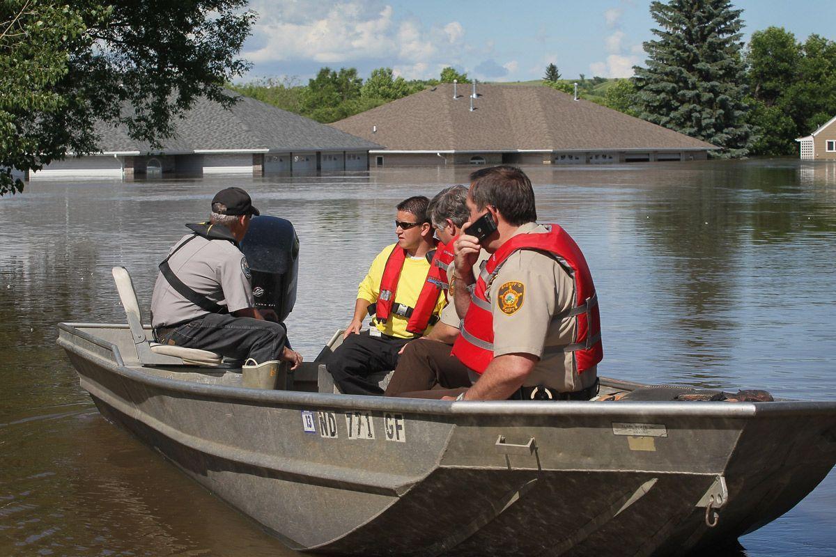 Residents evacuated as record flooding hits North Dakota - Arabian ...