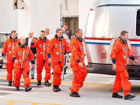 Atlantis astronauts' dress rehearsal - Arabian Business: Latest News on ...