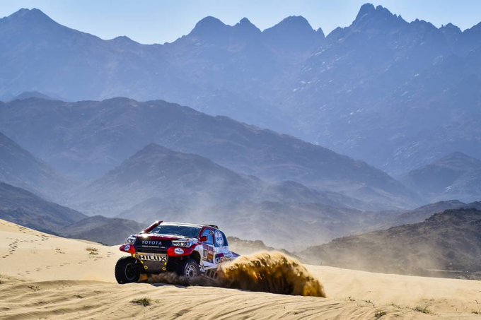 Alonso survives first Dakar stage dominated by Minis