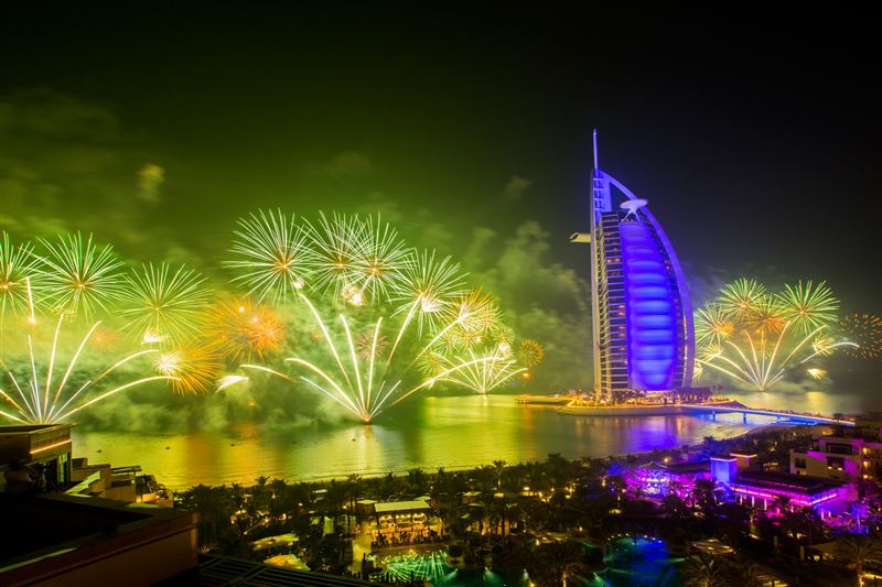 new year fireworks dubai