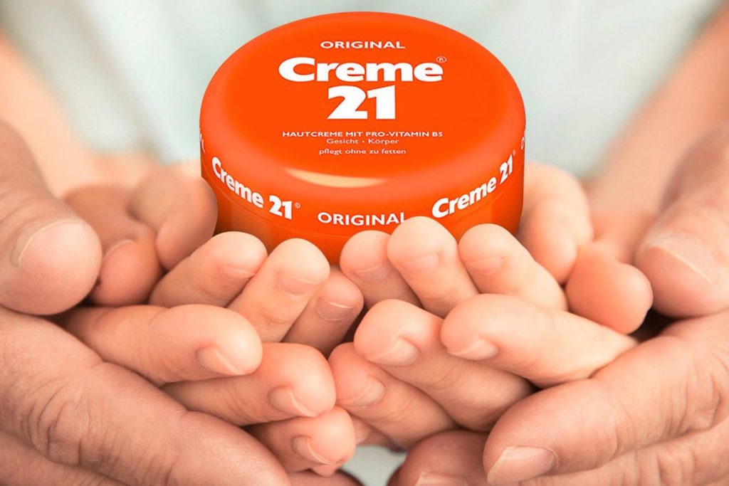 Emami Creme21