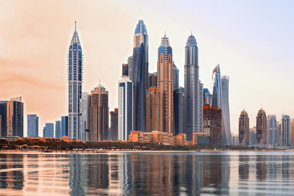 Dubai real estate market records MASSIVE $1.3bn of transactions in just ...