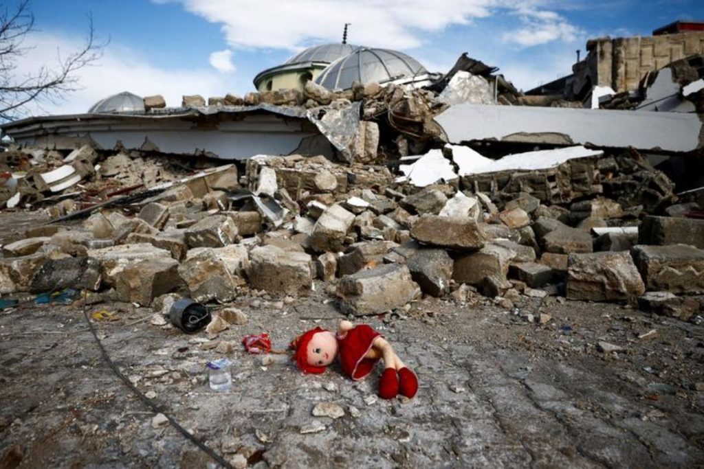 Turkey Syria Earthquake Leave Thousands Dead Rescue Missions Ongoing Arabian Business Latest