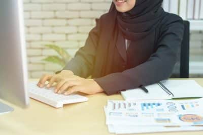 Saudi jobs: Top 15 companies to work in, LinkedIn reveals - Arabian ...