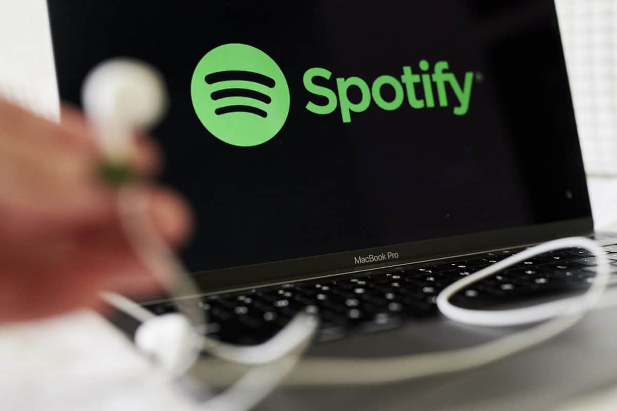 Spotify releases new features as it crosses half a billion active ...