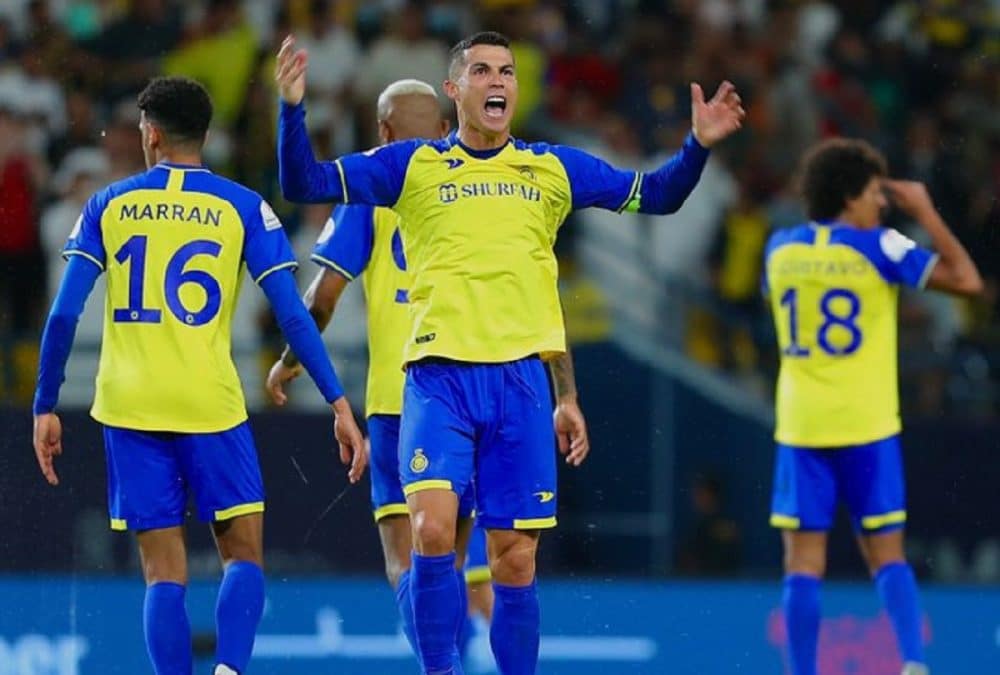 Watch: Cristiano Ronaldo scores stunning 35-yard free kick as Al Nassr ...