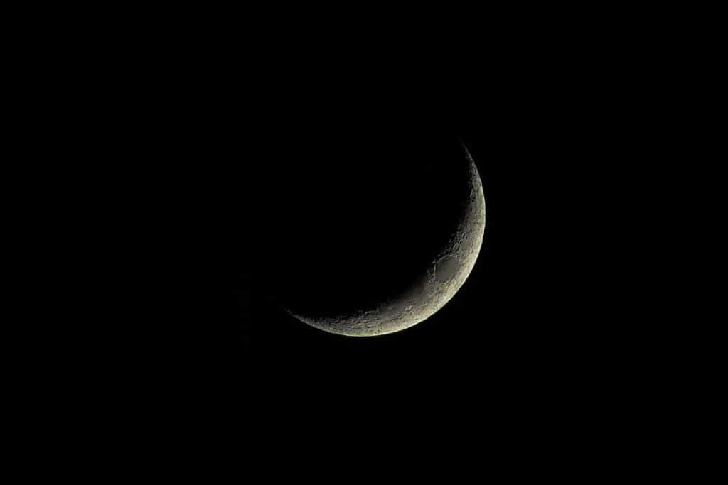 UAE announces Ramadan start after Moon sighting - Arabian Business ...