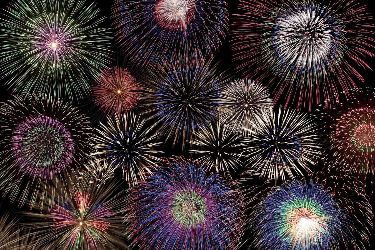 Fireworks UAE illegal fine