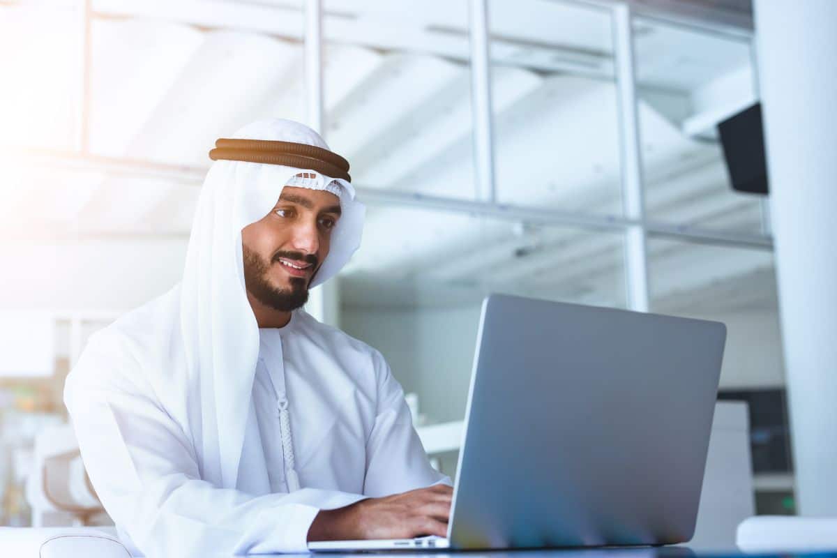 saudi arabia gastat internet users