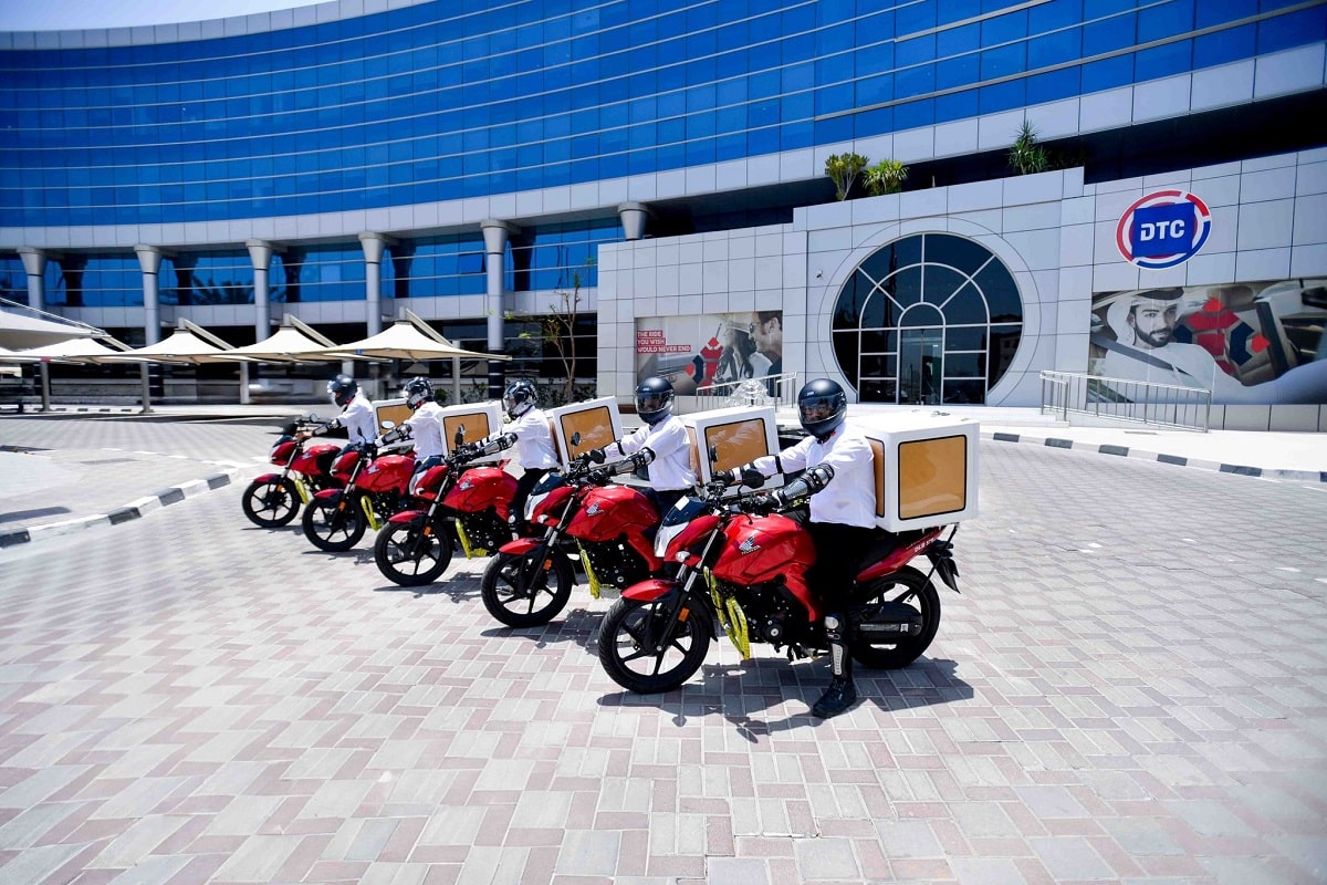 Dubai taxi motorbike