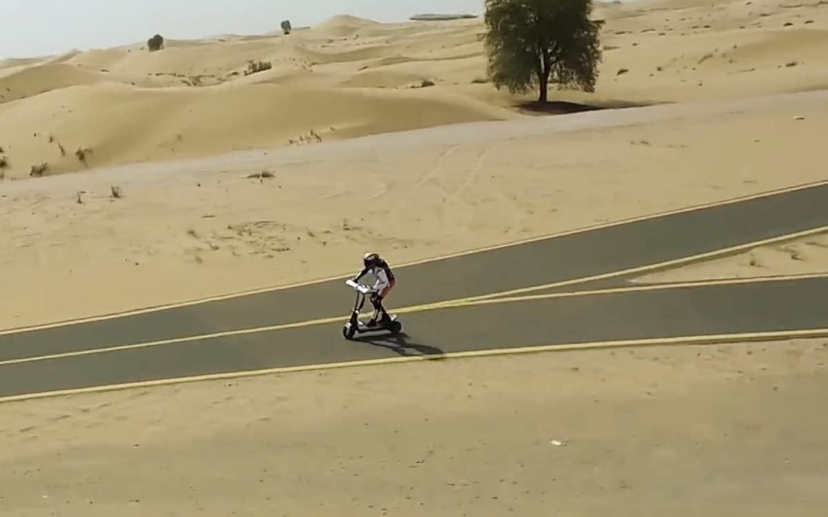 Dubai scooter race