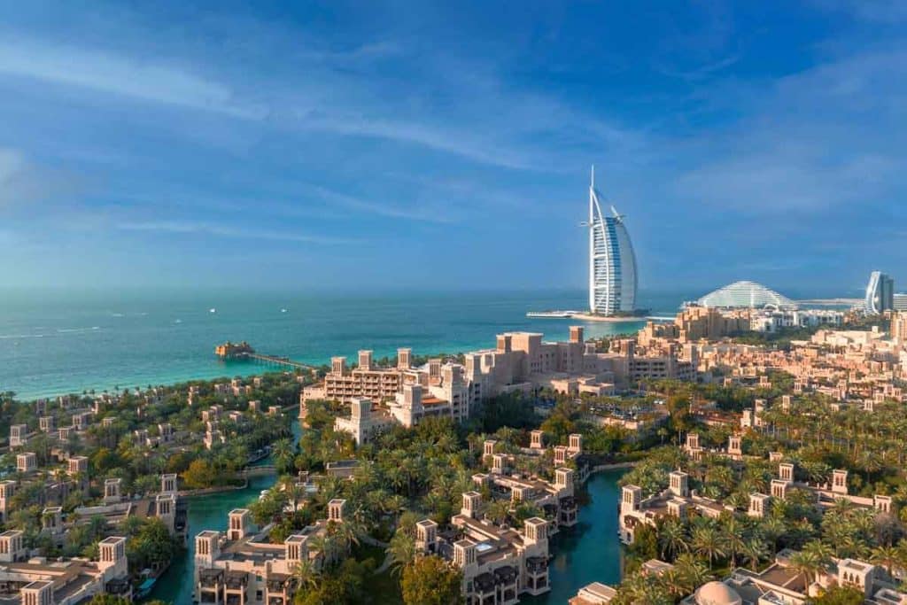 UAE tourism and economic diversification