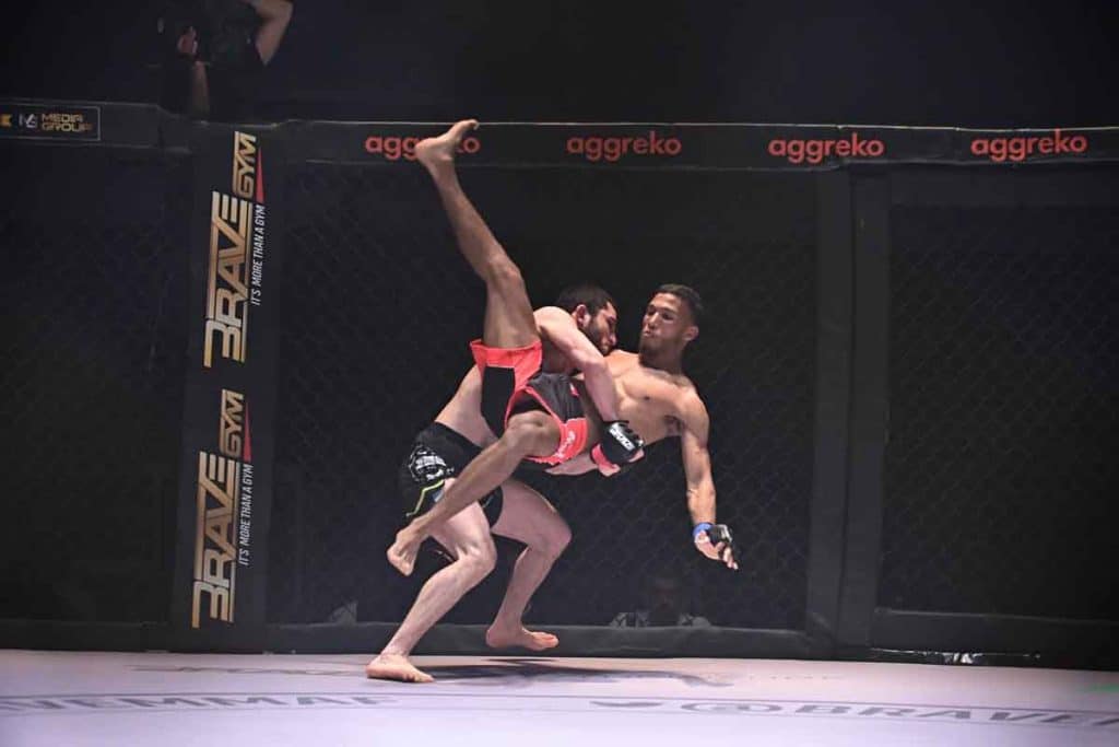 Professional Fighters League sets sights on Qatar MMA fights as part of  MENA expansion - Doha News