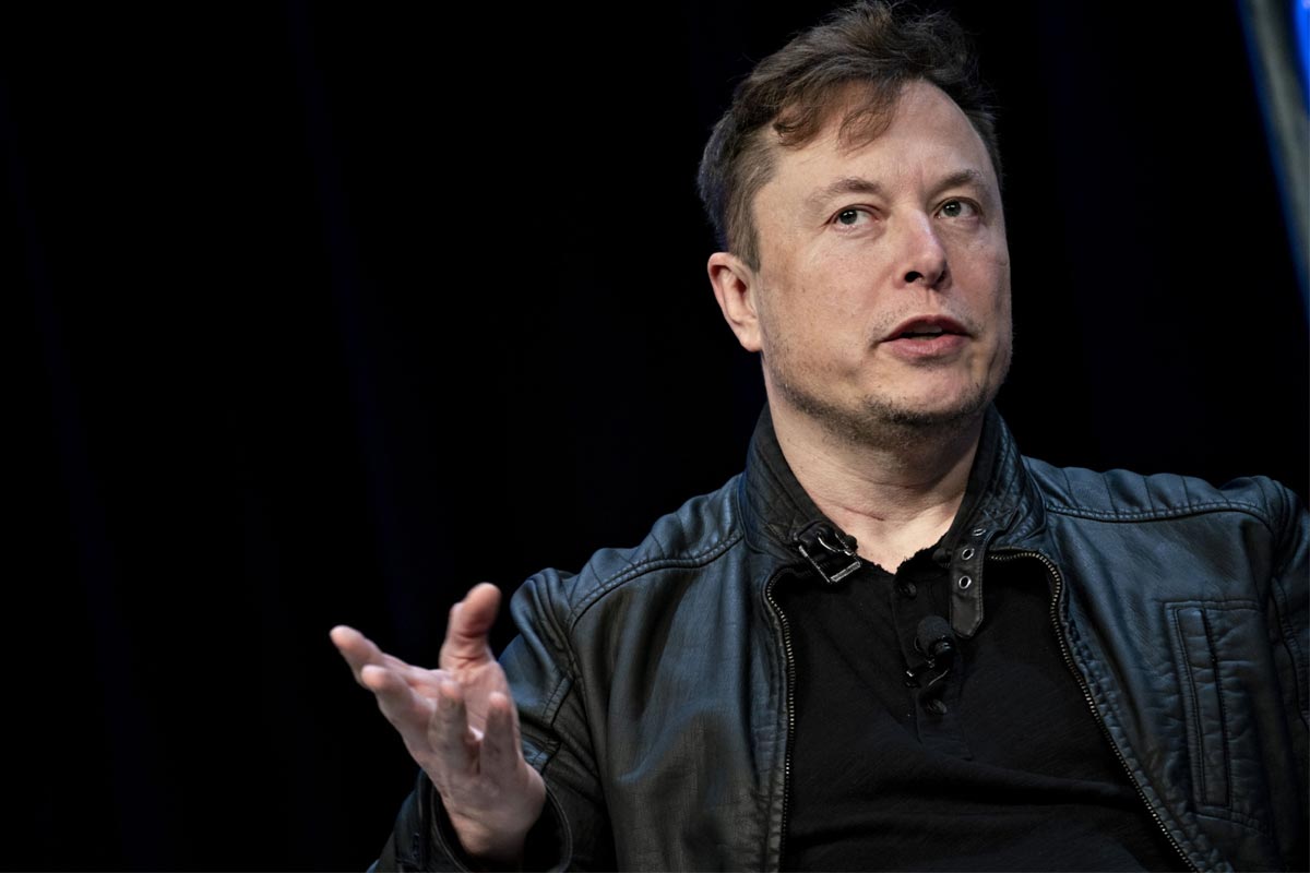 Elon Musk bats for upping H1B visa caps Arabian Business Latest