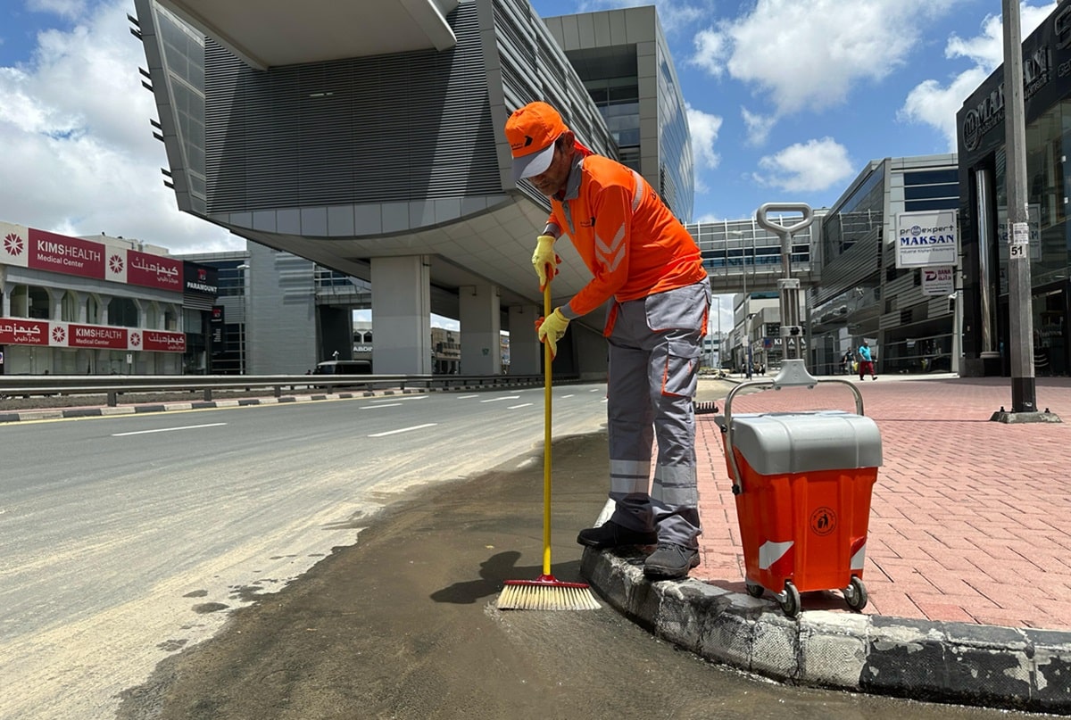 dubai rain clean up