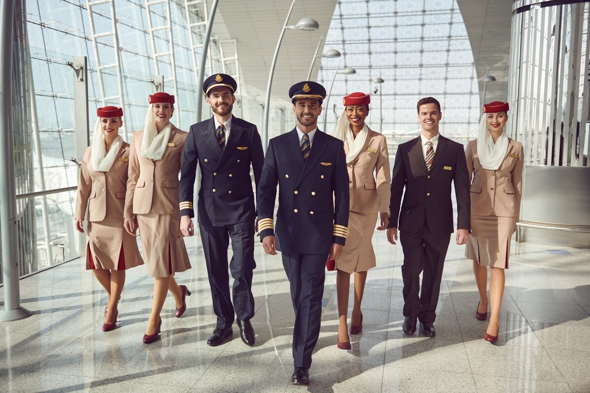 emirates pilot jobs dubai