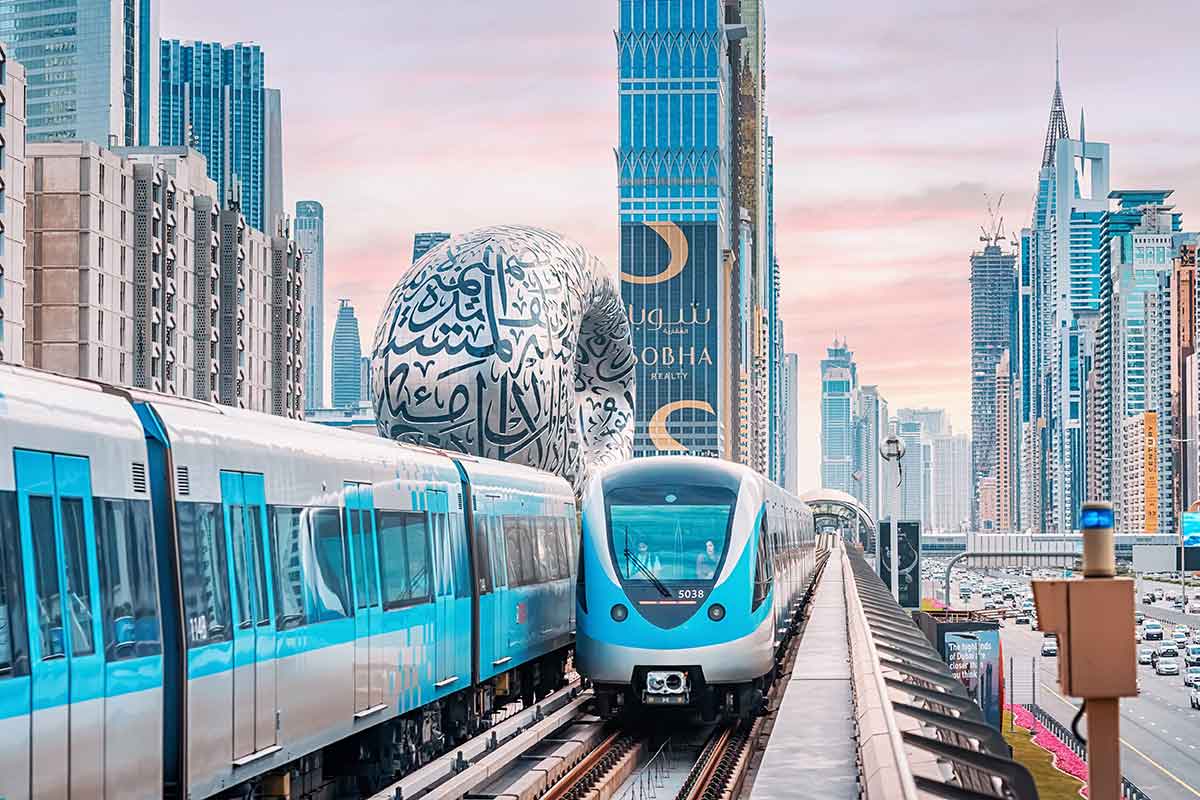 Dubai Metro resumes full operations - Arabian Business: Latest News on ...