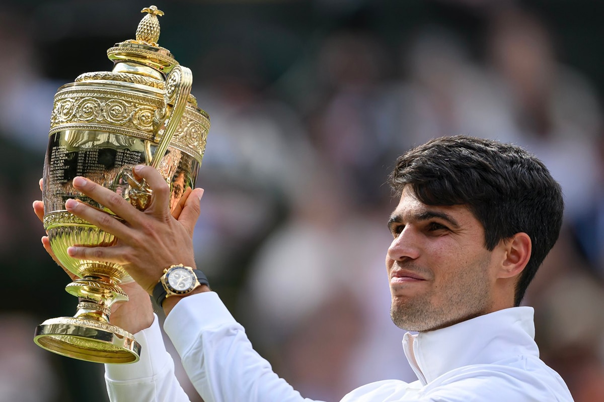 Carlos Alcaraz beats Novak Djokovic to win Wimbledon