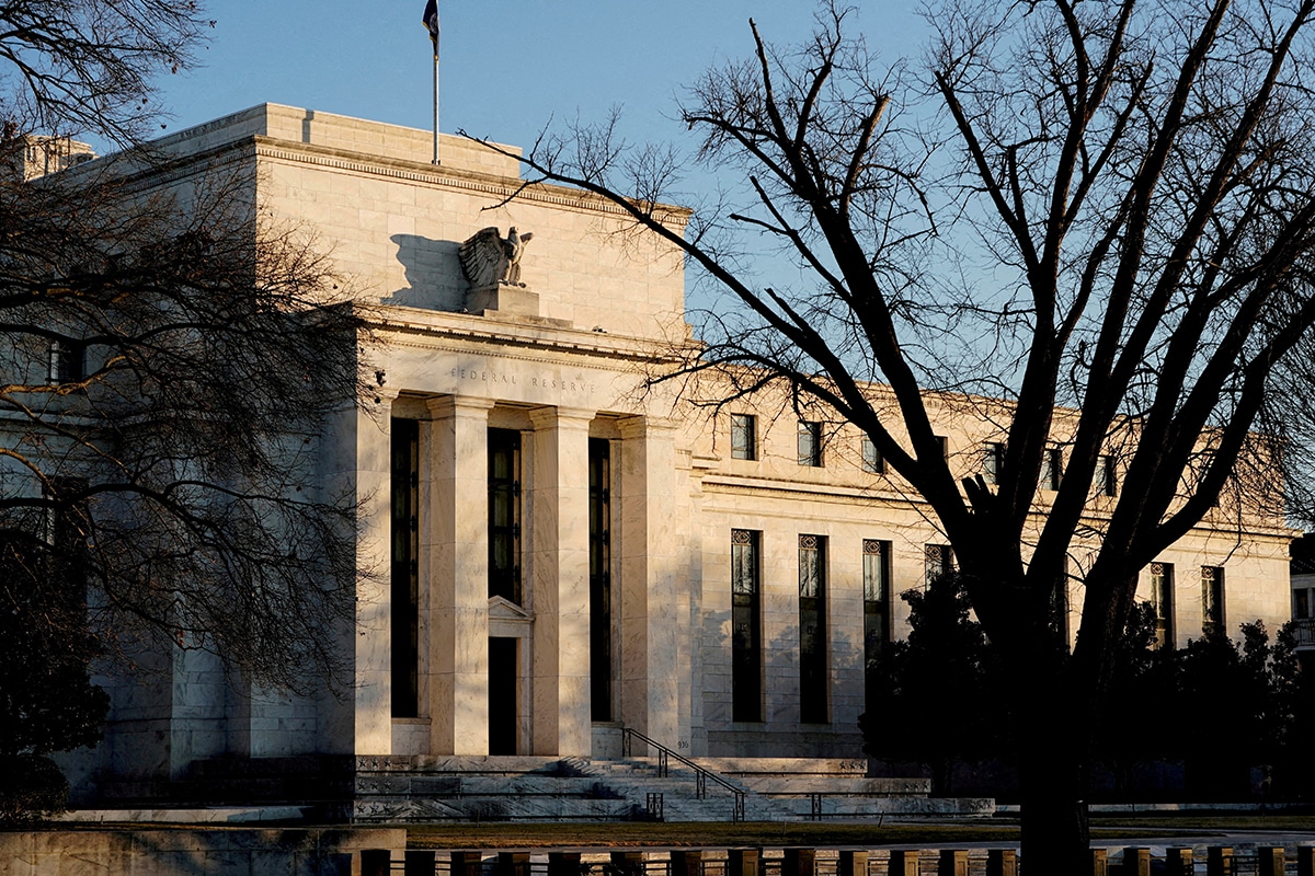 Fed Officials Confident: Inflation Cools for Interest Rate Cuts