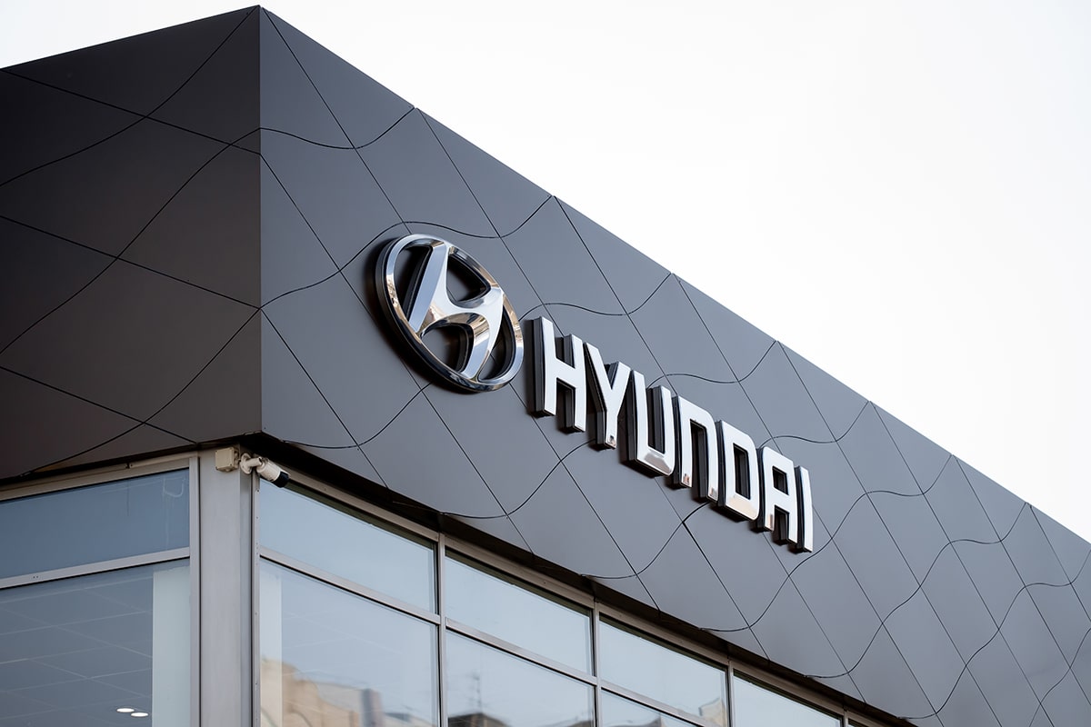 Hyundai Motor India Share Price and IPO Listing