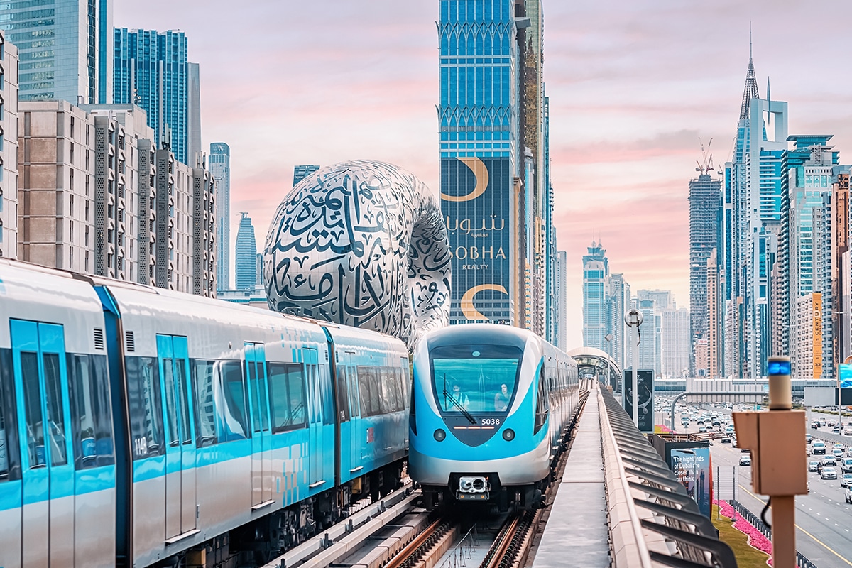 Dubai Metro operating hours