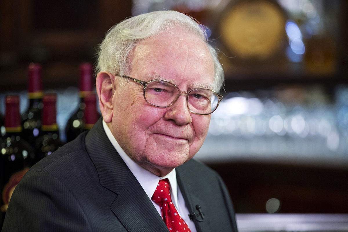 Warren Buffett CEO of Berkshire Hathaway