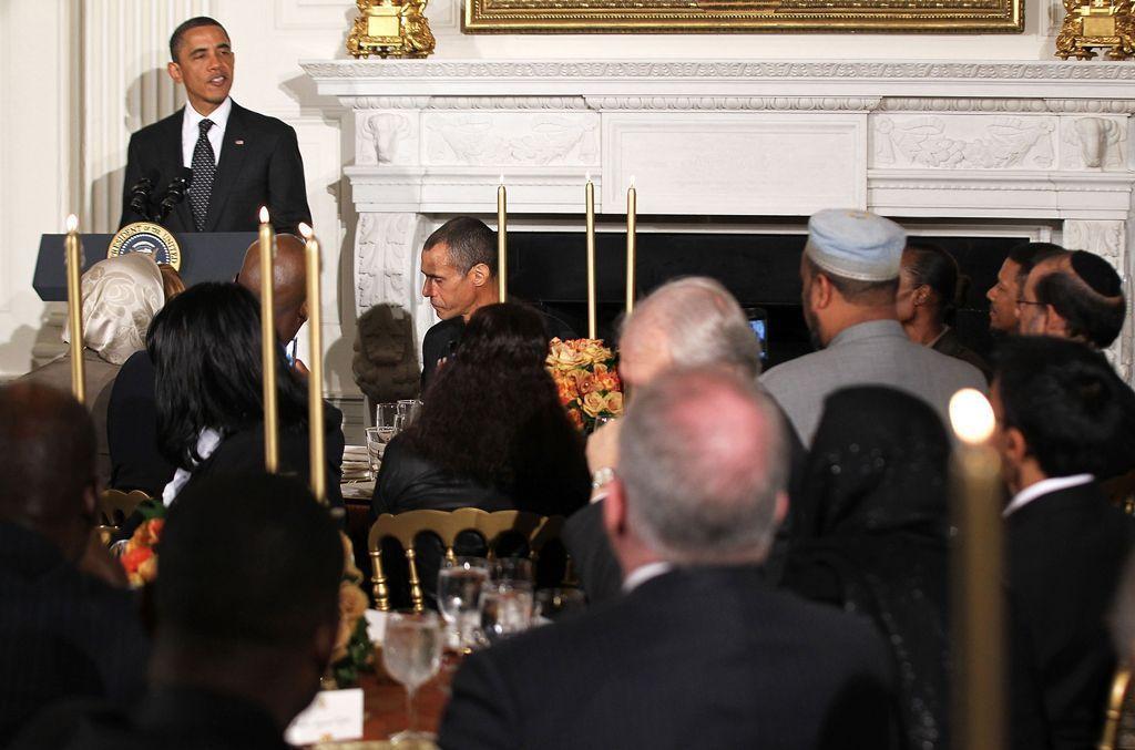 US president hosts Iftar dinner at White House Arabianbusiness