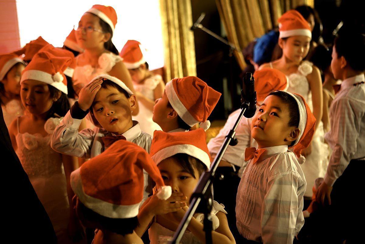 Bomb blasts, peace appeals mark this year’s Christmas - Arabianbusiness