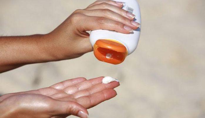 Dangers of using sunscreen: How to protect yourself naturally - Arabianbusiness