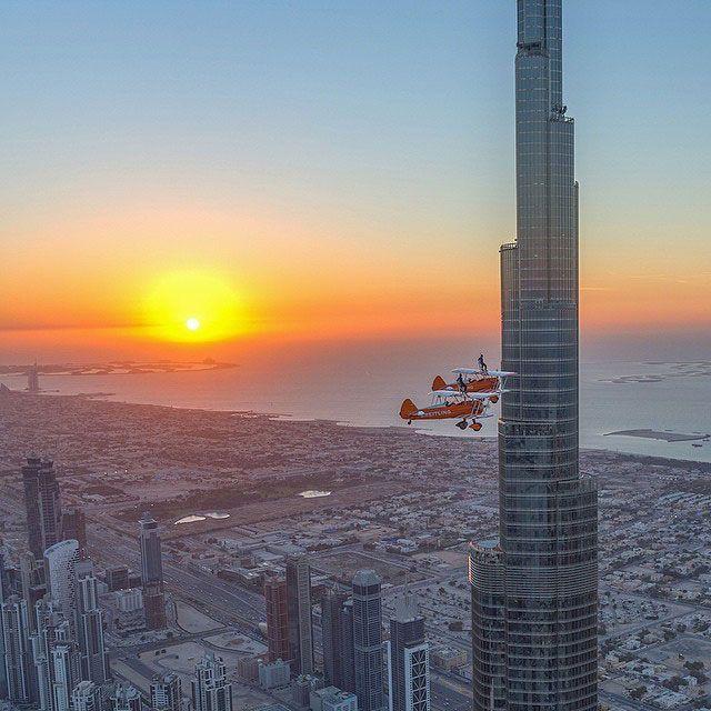 Video: Crown Prince Wingwalks Over Dubai - Arabianbusiness