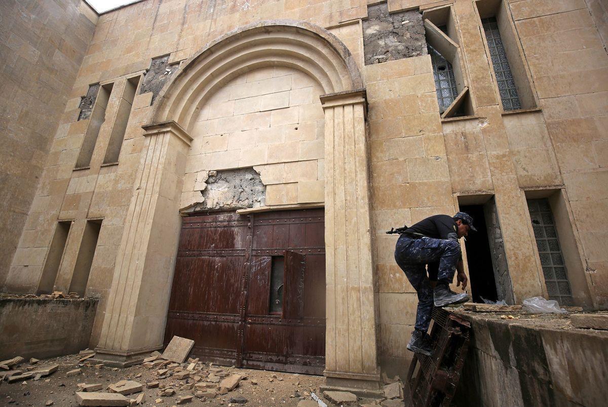 In pictures: Ruined museum of Mosul - Arabianbusiness