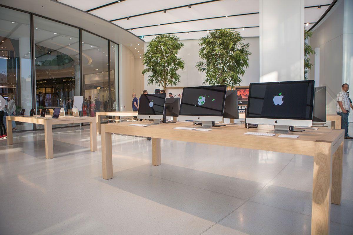 in-pictures-new-apple-store-in-dubai-features-kinetic-wings-that