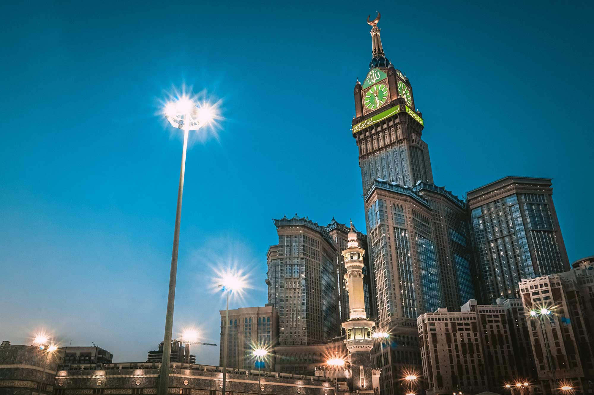 download saudi clock tower hotel