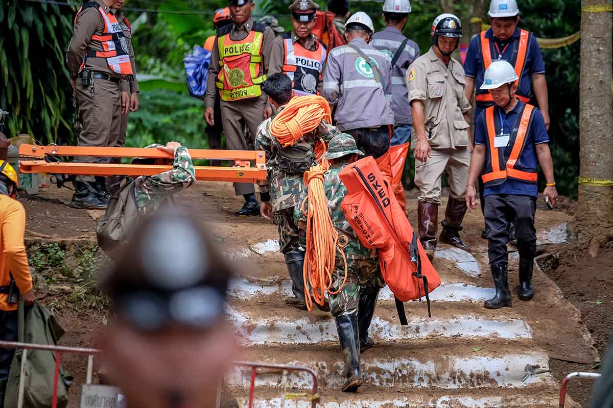 Operation To Rescue Boys Trapped In Thai Cave Begins Arabianbusiness   Tham Luang Cave Rescue 3 