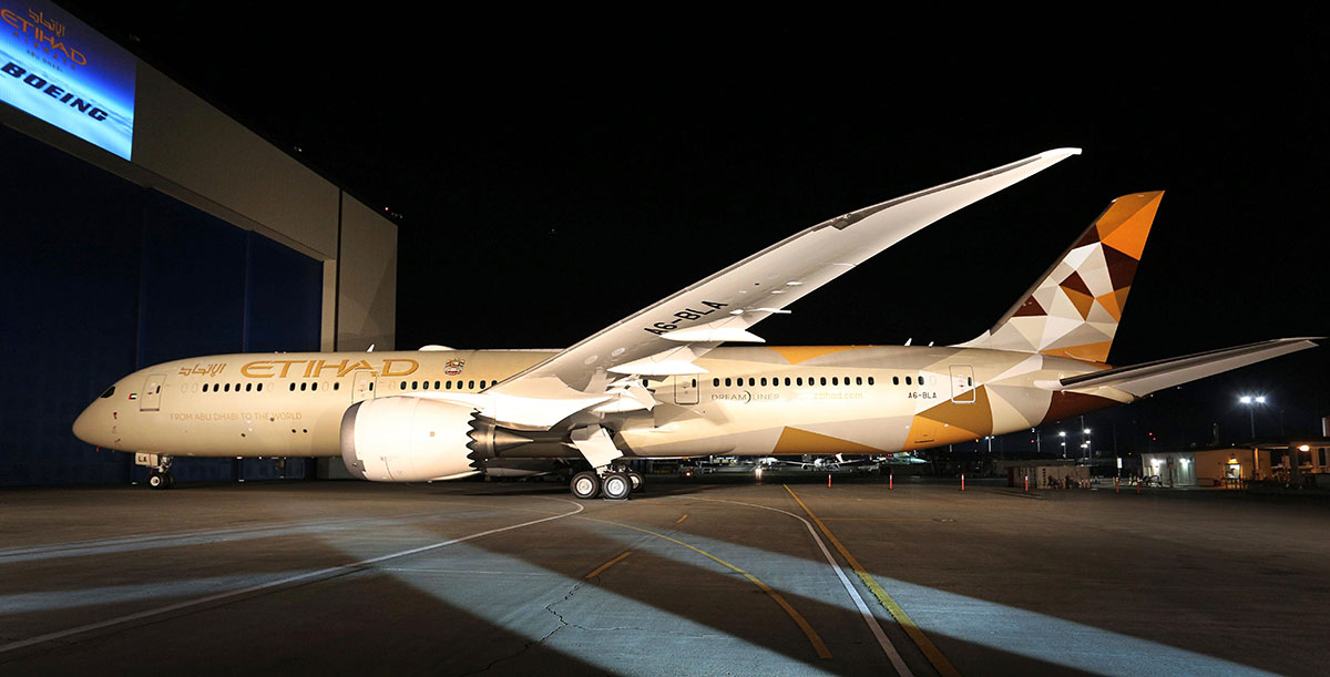 Etihad Airways says to launch Dreamliner on Jakarta, Male routes ...